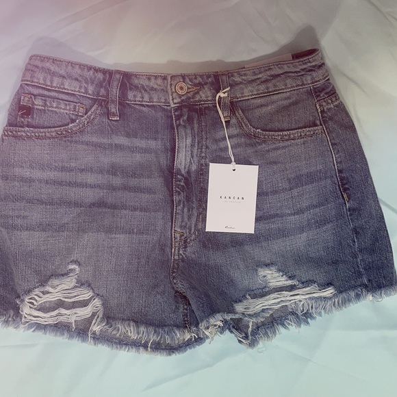NWT Kancan size large women’s distressed jean shorts - Picture 4 of 9